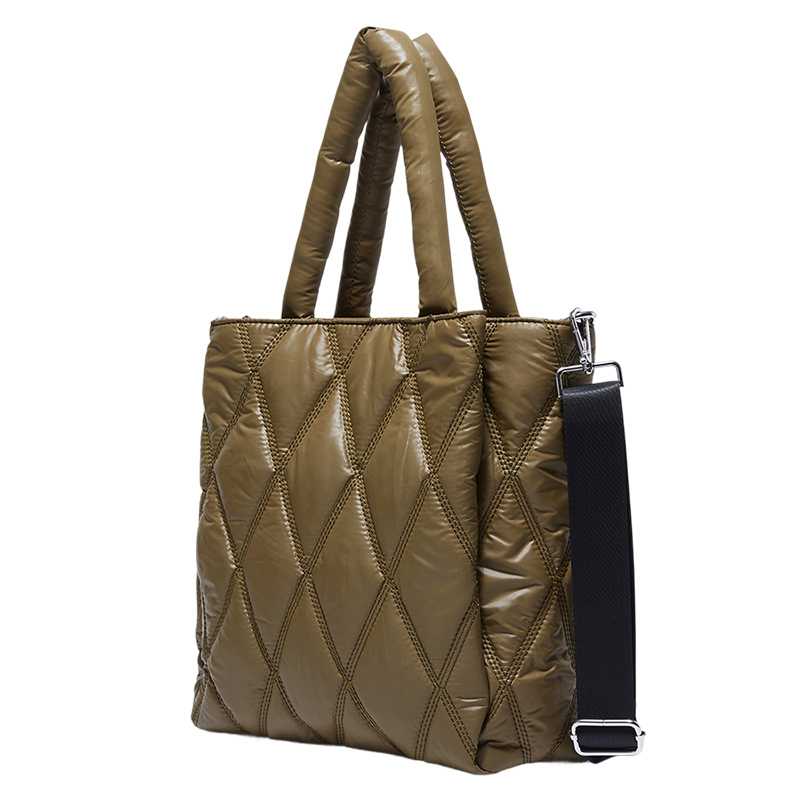 One strap tote bag