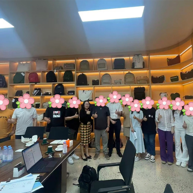 SYNBERRY empfängt eine Delegation einer traditionsreichen amerikanischen Marke und sichert sich eine strategische Partnerschaft.